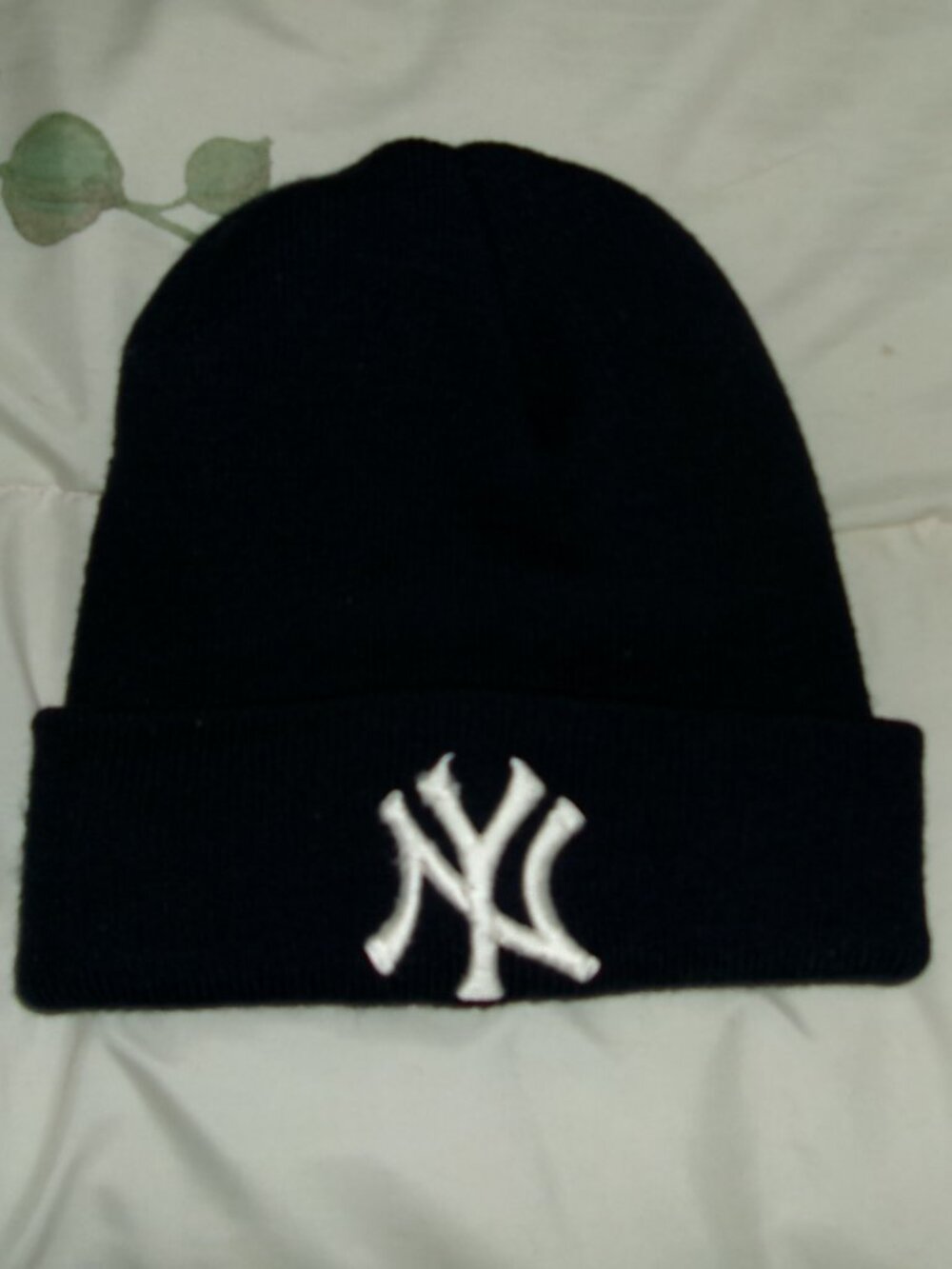 New York Yankees Beanie Hat "Like New"